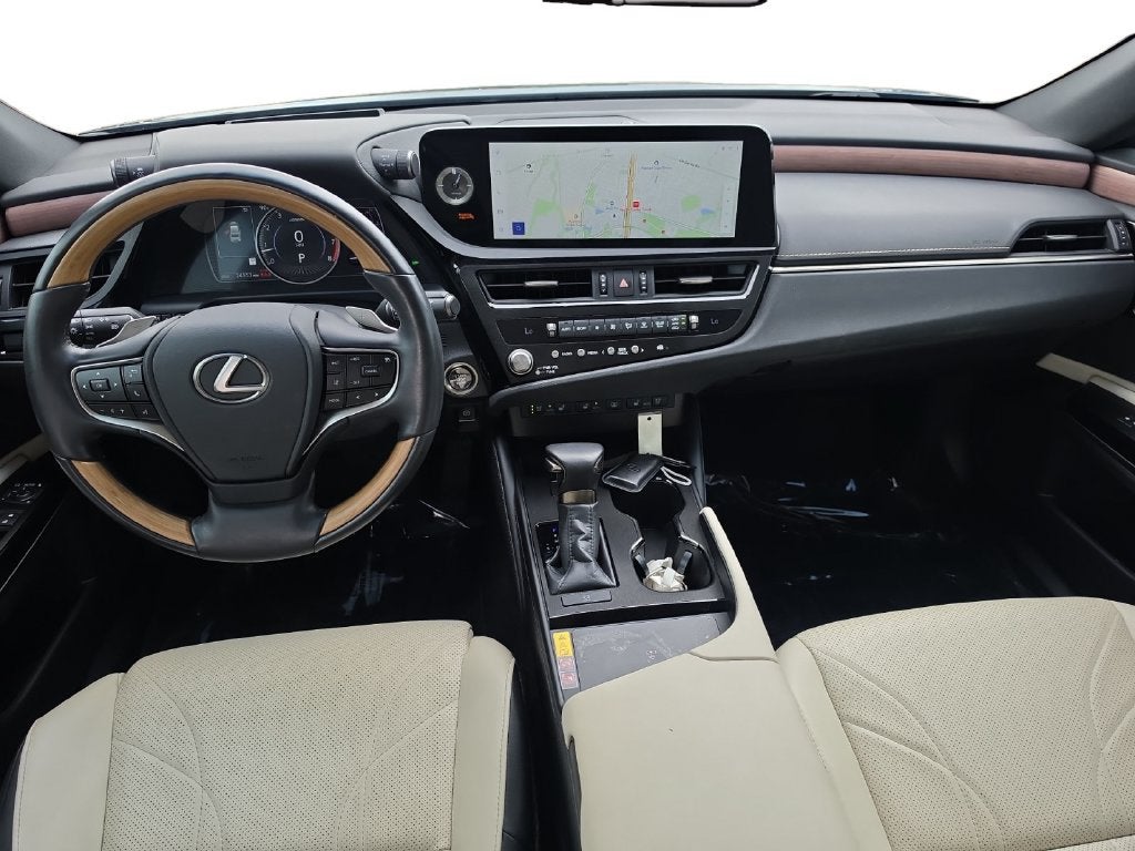 2025 Lexus ES 350 Ultra Luxury