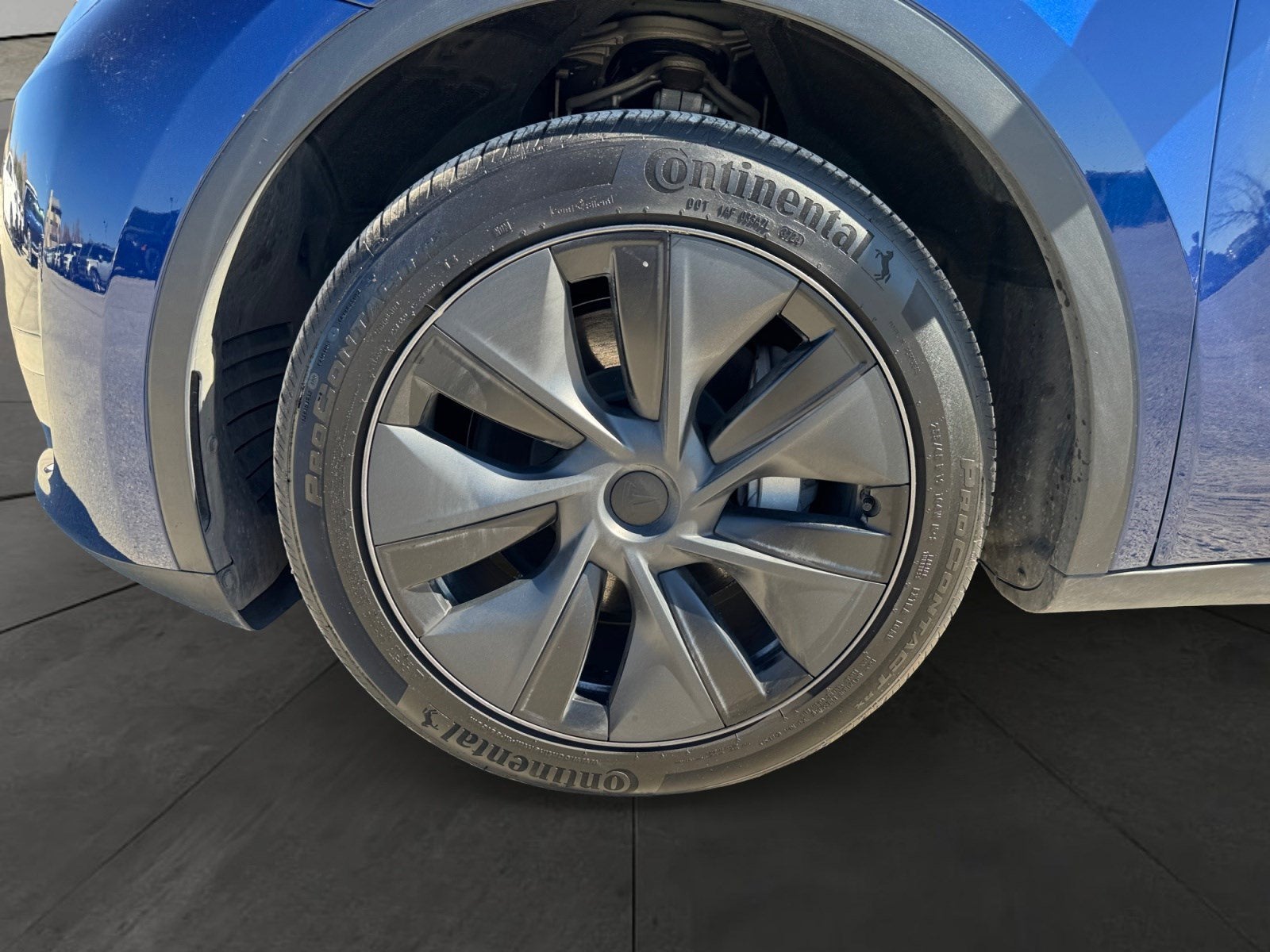 2025 Tesla Model Y Long Range