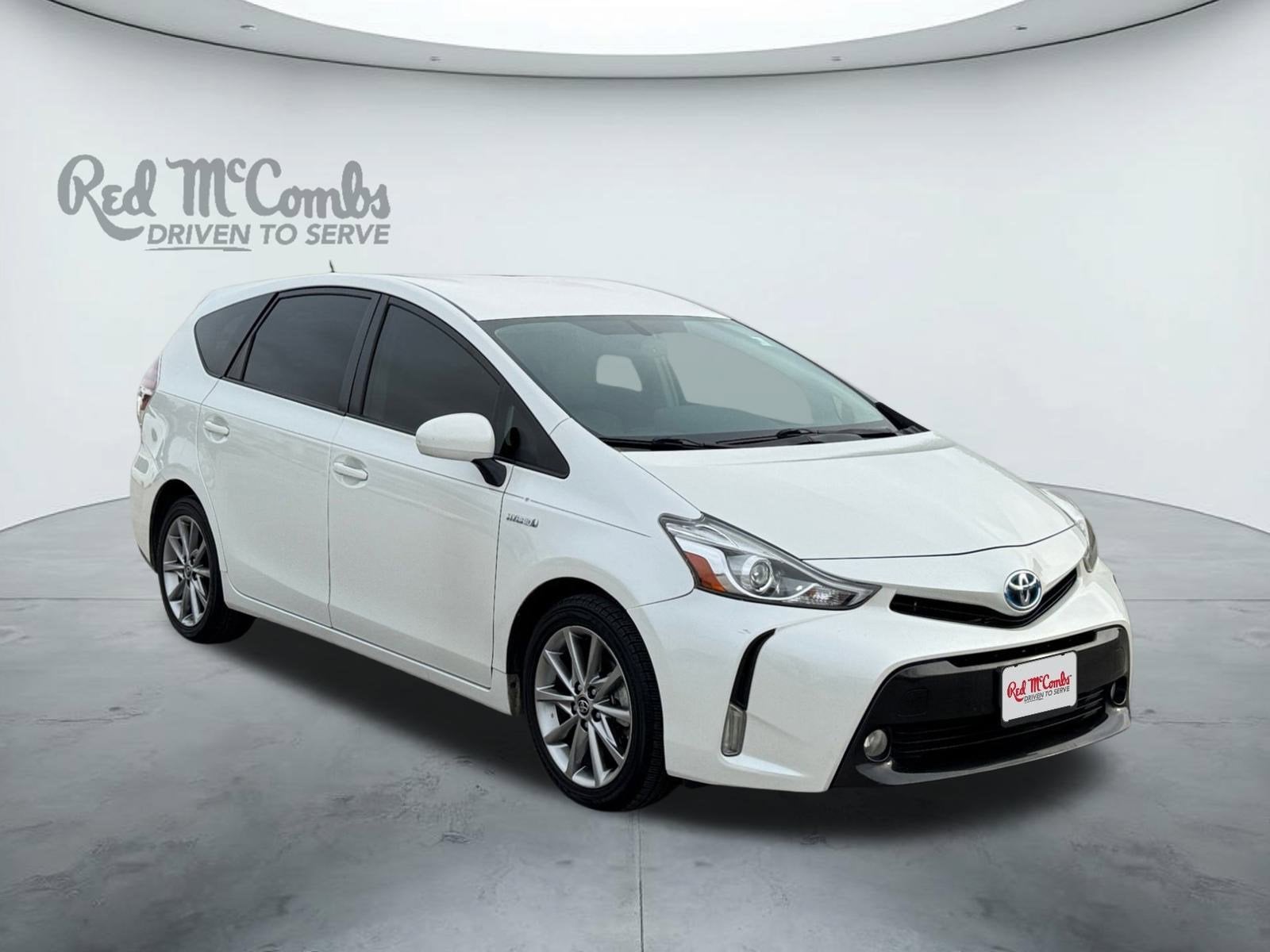 2017 Toyota Prius v Five