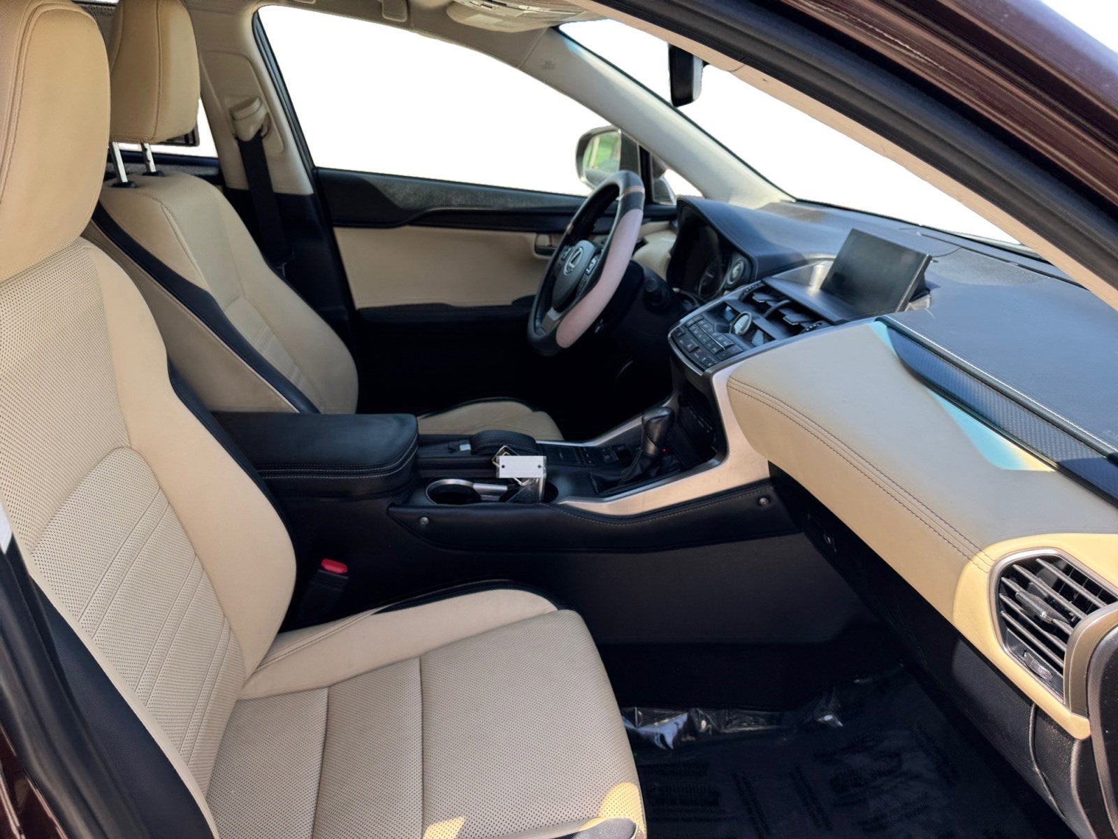 2016 Lexus NX 200t 200t