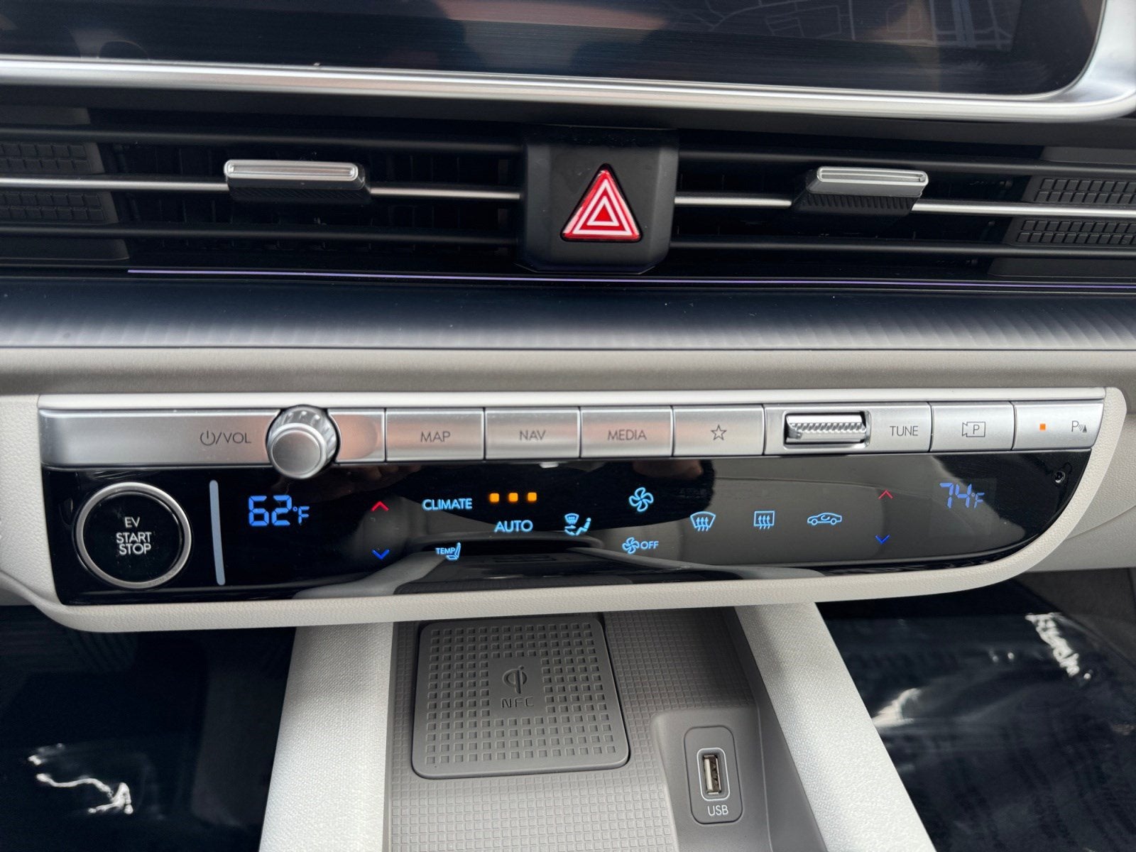 2025 Hyundai IONIQ 6 SEL