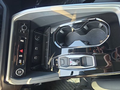 2025 Audi Q5 2.0T Prestige quattro