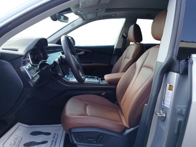 2022 Audi Q8 Premium Plus