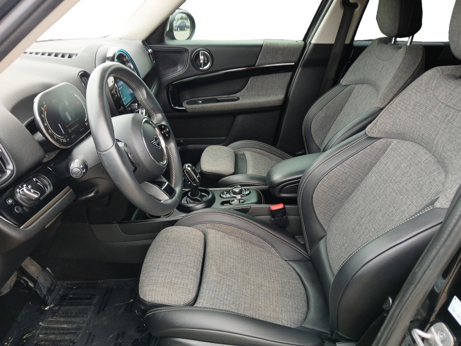 2023 MINI Countryman Base