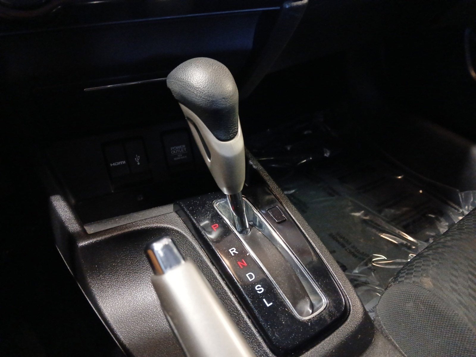 2015 Honda Civic SE W/ BACK-UP CAMERA & RIGHT SIDE CAMERA