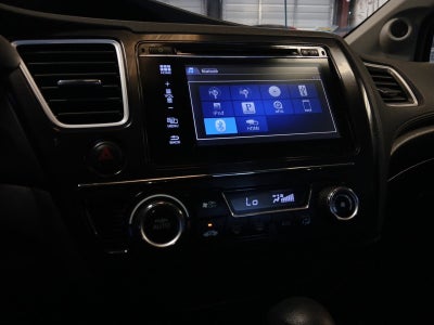 2015 Honda Civic SE W/ BACK-UP CAMERA & RIGHT SIDE CAMERA