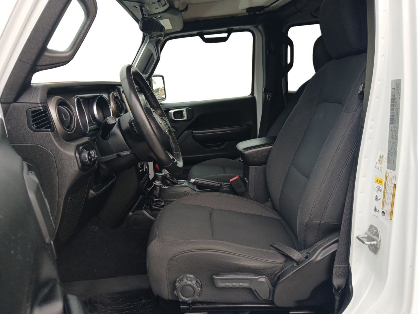 2019 Jeep Wrangler Unlimited Sport S W/ APPLE CARPLAY & ANDROID AUTO