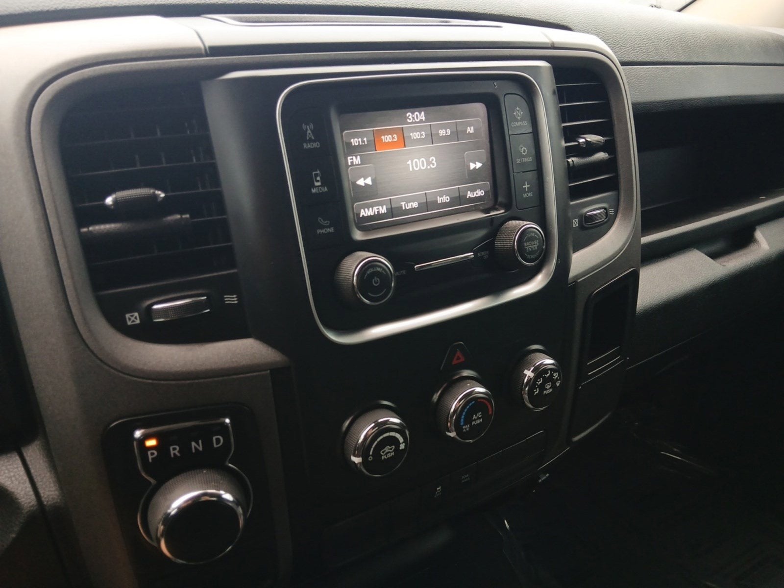2022 RAM 1500 Classic Tradesman W/ REMOTE KEYLESS ENTRY W/ ALLSECURE