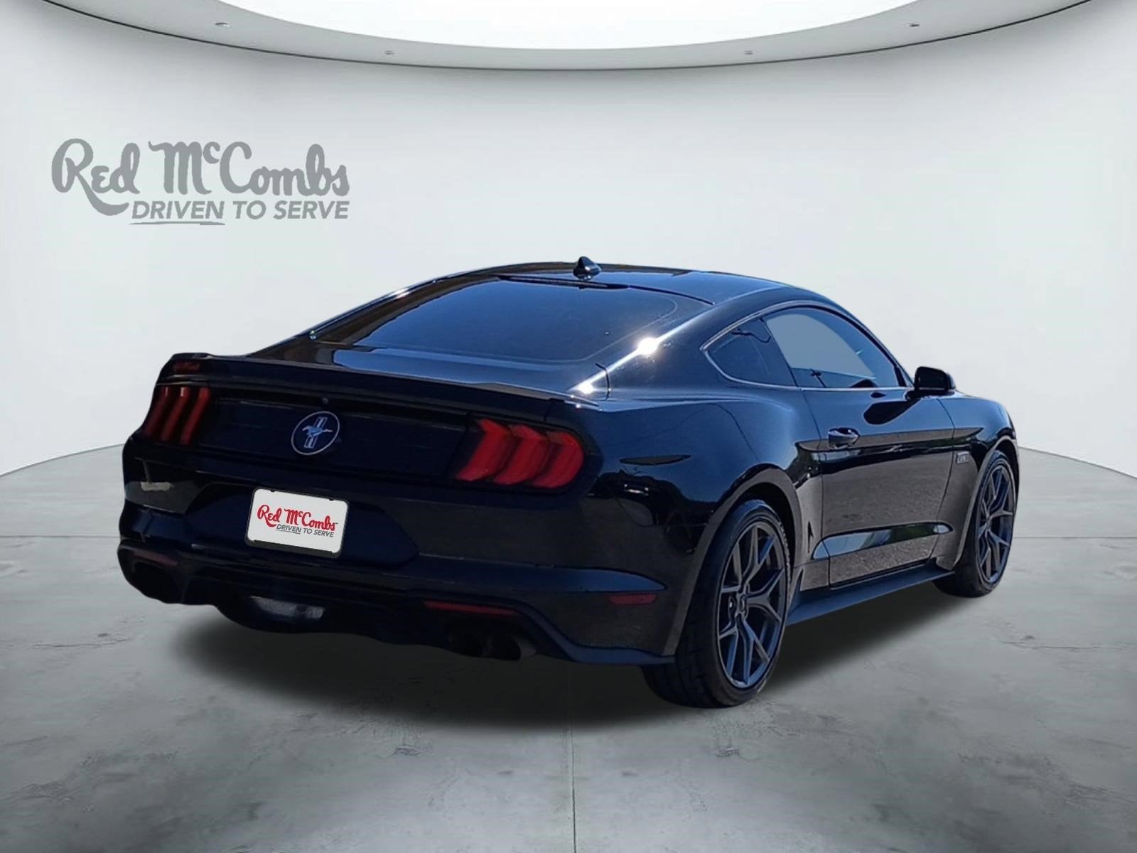 2022 Ford Mustang EcoBoost Premium