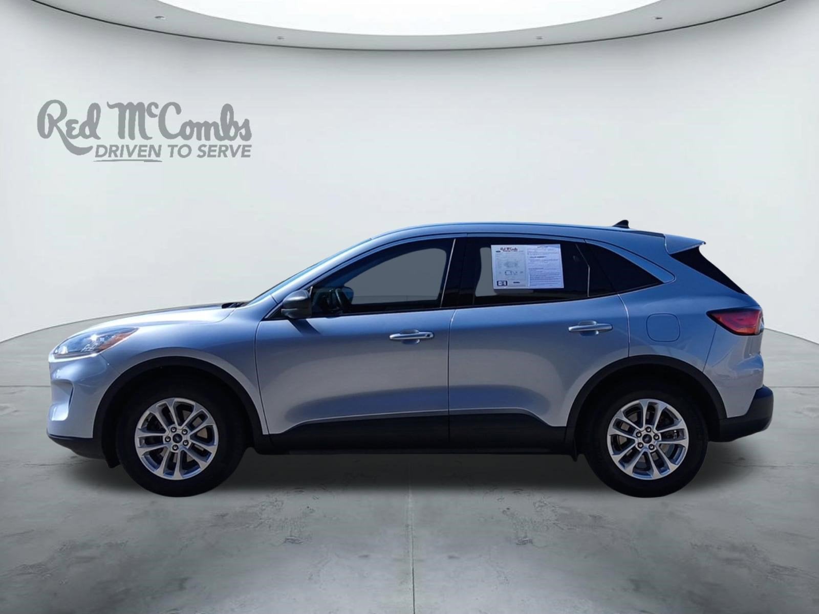 2022 Ford Escape SE W/ REARVIEW CAMERA & POWER LIFTGATE