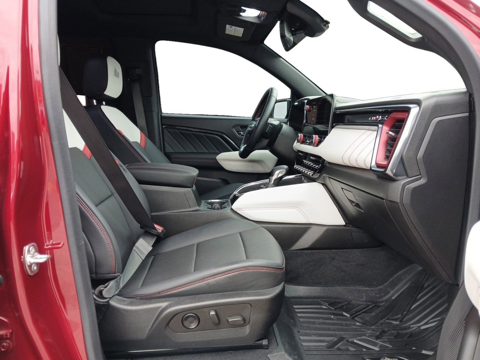 2024 GMC Canyon 4WD AT4X