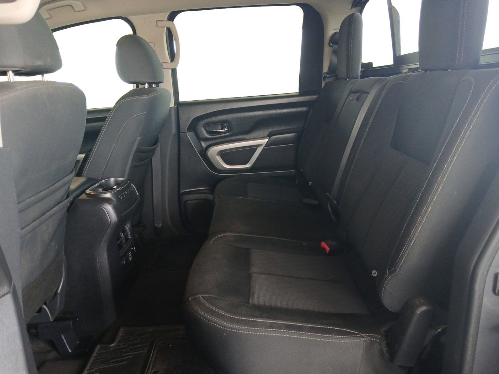 2019 Nissan Titan SV