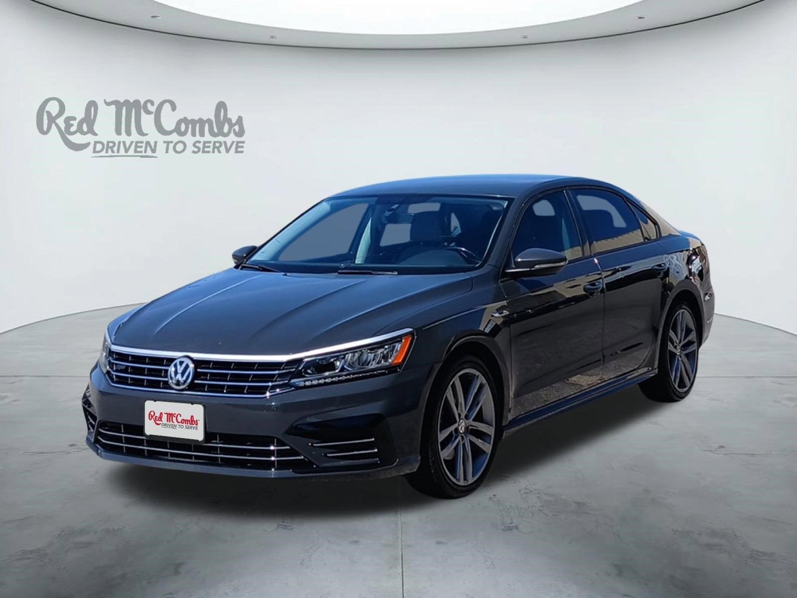 2018 Volkswagen Passat R-Line