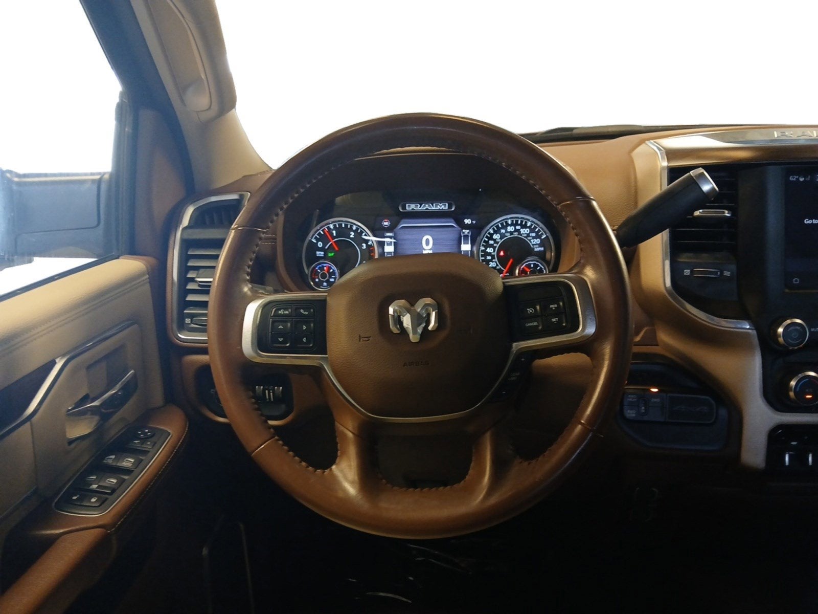 2022 RAM 2500 Laramie W/ PARKVIEW BACK-UP CAMERA & REMOTE START