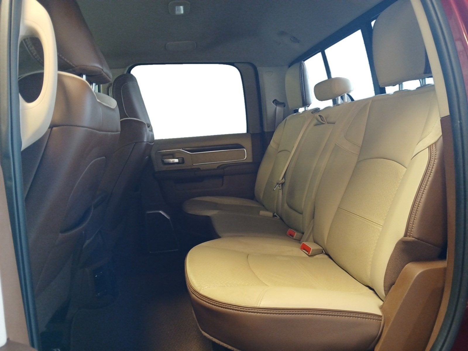 2022 RAM 2500 Laramie W/ PARKVIEW BACK-UP CAMERA & REMOTE START