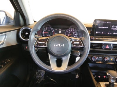 2024 Kia Forte LXS W/ BLIND SPOT COLLISION AVOIDANCE