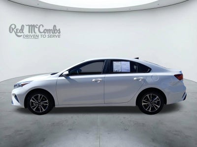 2024 Kia Forte LXS W/ BLIND SPOT COLLISION AVOIDANCE