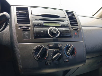 2009 Nissan Versa 1.8 S