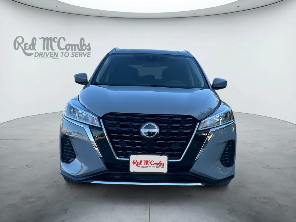 2022 Nissan Kicks SV