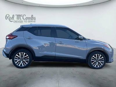 2022 Nissan Kicks SV