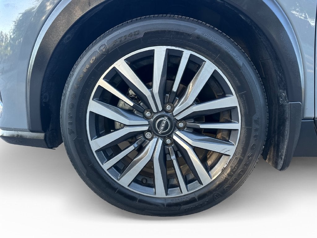 2022 Nissan Kicks SV
