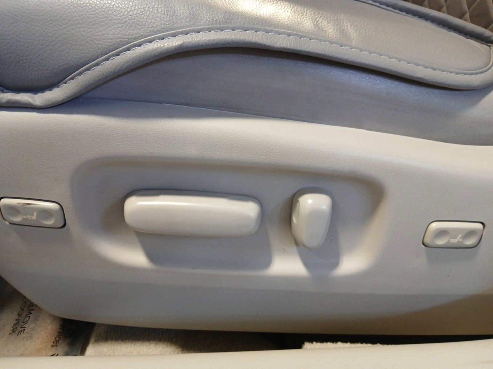 2010 Toyota Avalon Limited