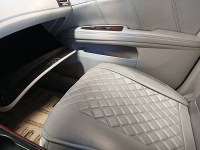 2010 Toyota Avalon Limited