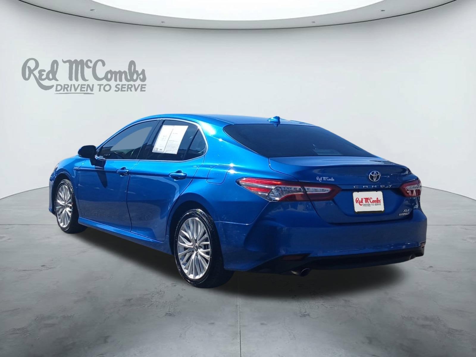 2020 Toyota Camry Hybrid XLE