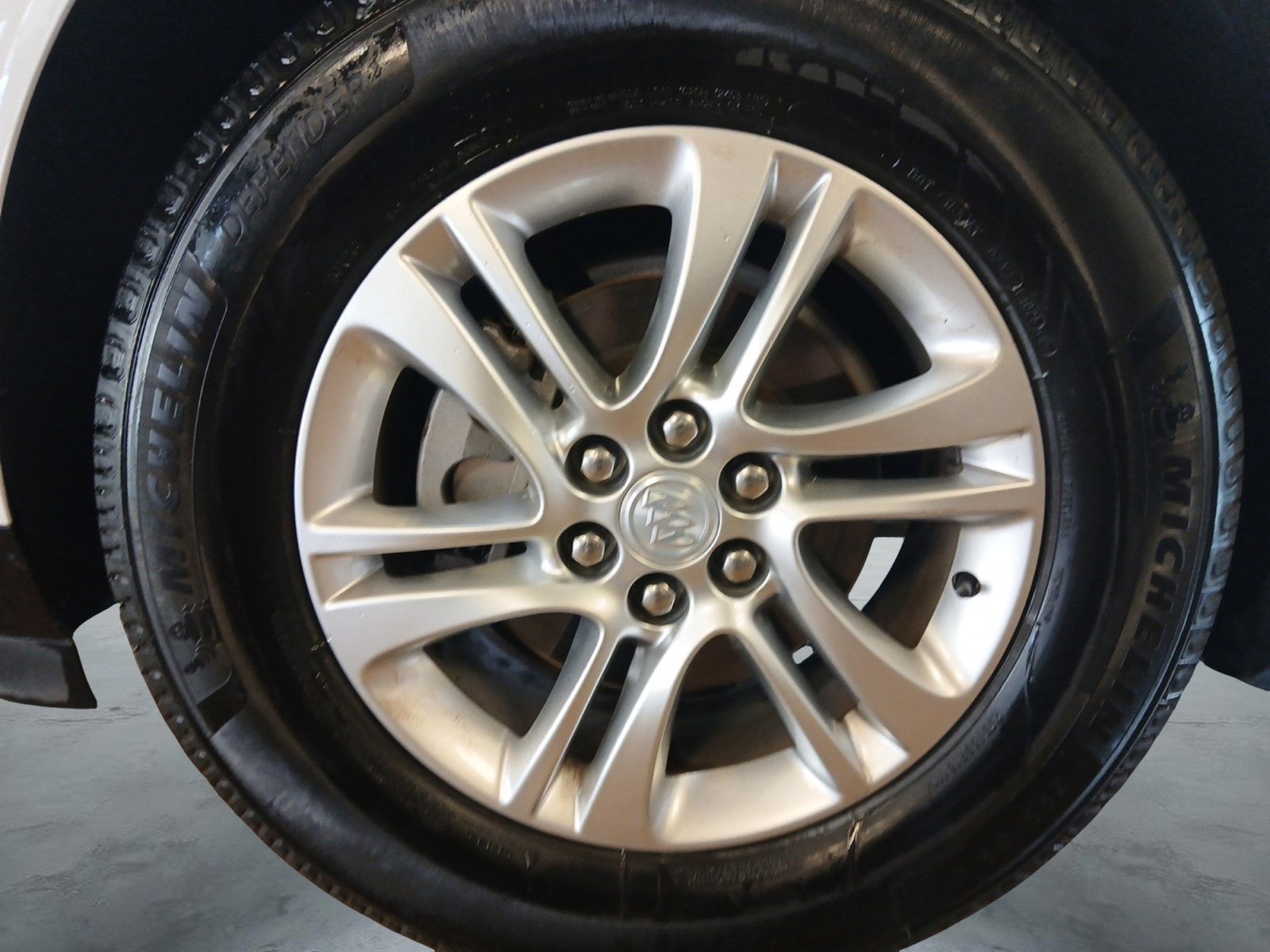 2018 Buick Enclave Essence