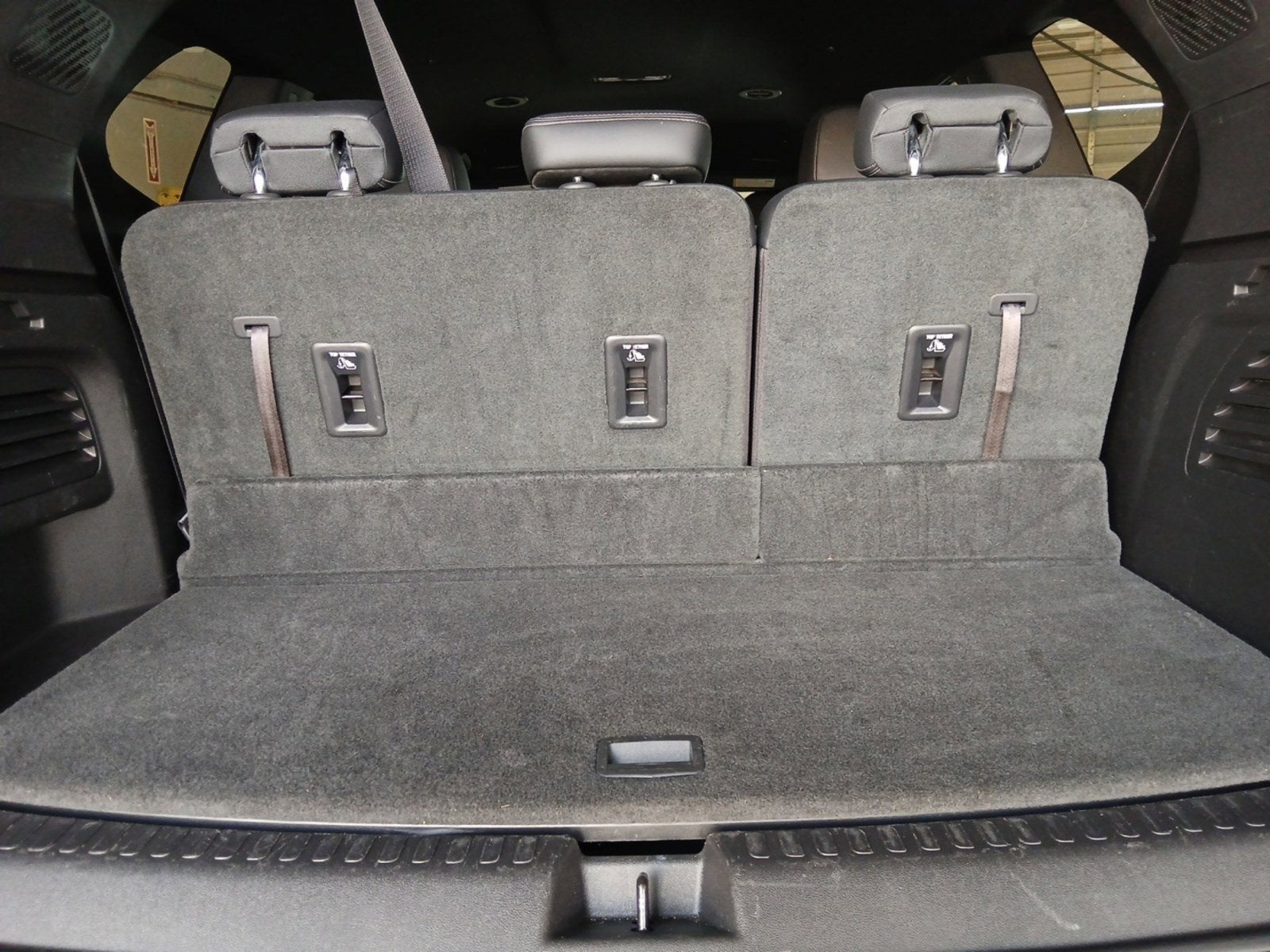 2025 Buick Enclave Preferred W/ HD SURROUND VISION & REMOTE START