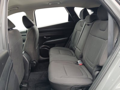 2025 Hyundai Tucson SE W/ SMART CRUISE CONTROL & TOW HITCH