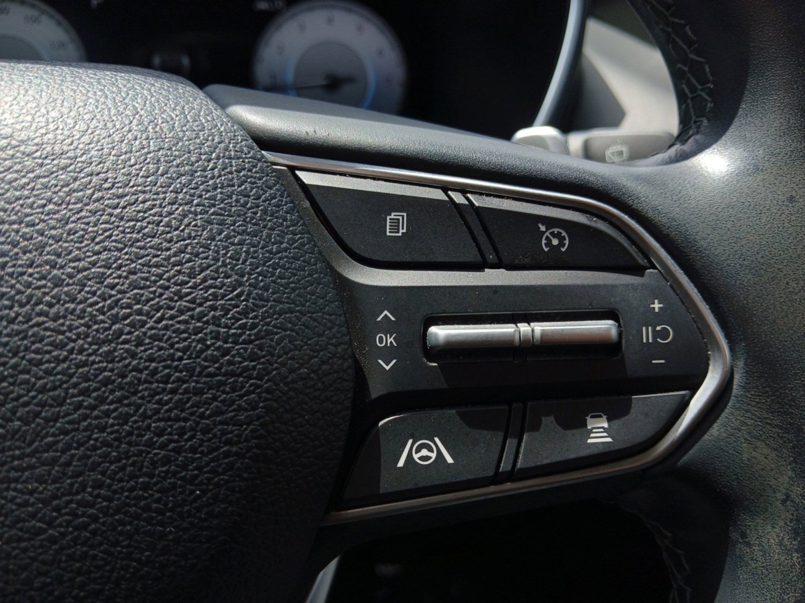 2023 Hyundai Santa Fe SEL PREMIUM PACKAGE W/ PANORAMIC SUNROOF & SURROUND VIEW MONITOR