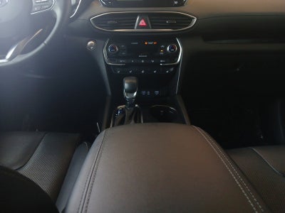 2020 Hyundai Santa Fe Limited W/ HEADS-UP DISPLAY & WIRELESS DEVICE CHARGER