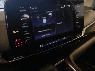 2021 Toyota Sienna LE 8 Passenger