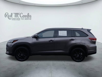 2019 Toyota Highlander SE