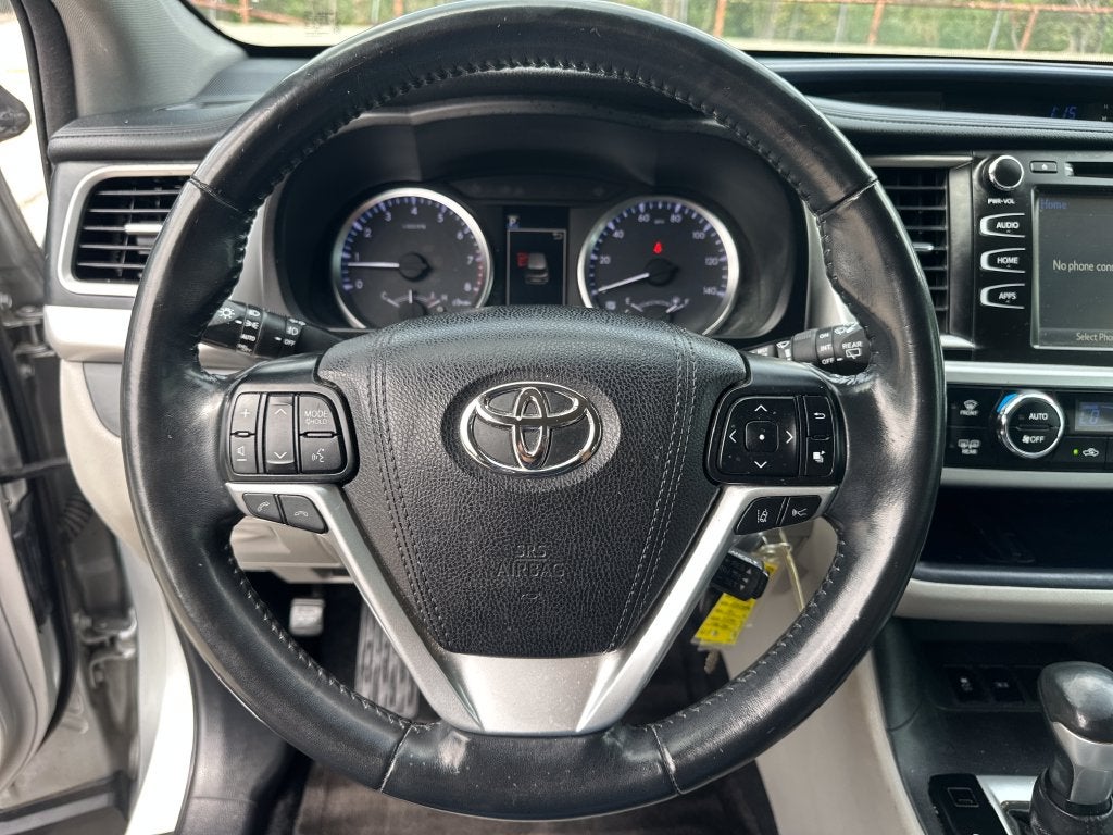 2017 Toyota Highlander LE Plus