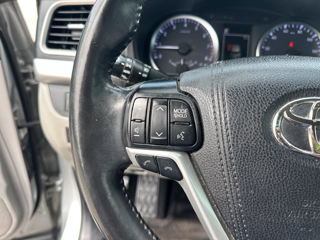 2017 Toyota Highlander LE Plus