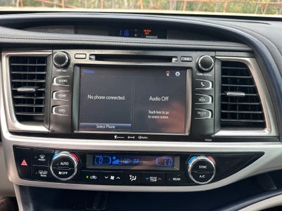 2017 Toyota Highlander LE Plus