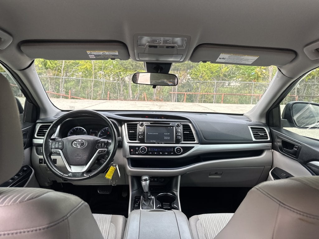 2017 Toyota Highlander LE Plus