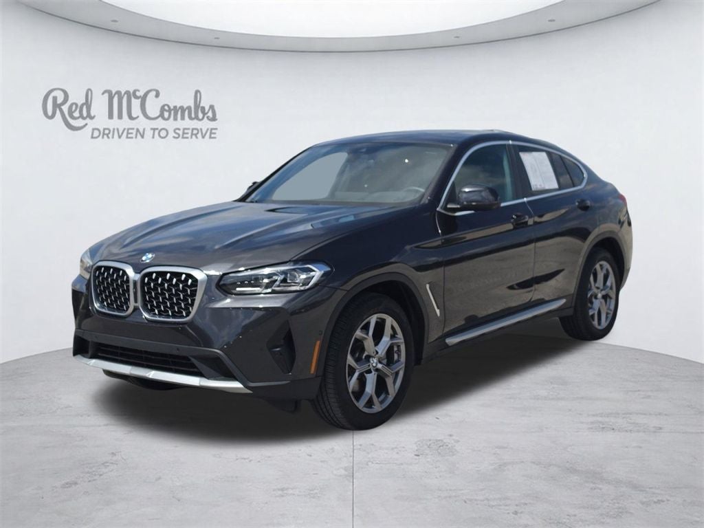 2025 BMW X4 xDrive30i