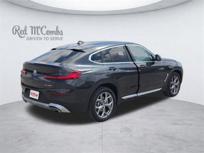 2025 BMW X4 xDrive30i
