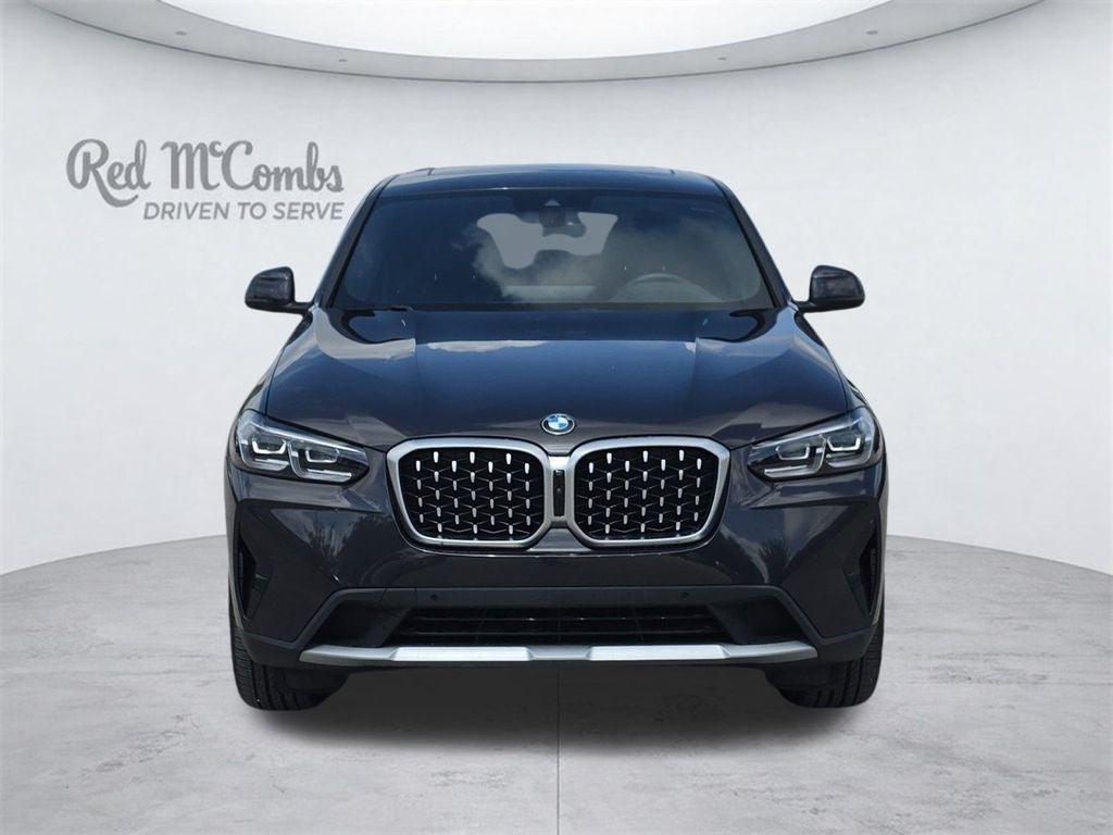 2025 BMW X4 xDrive30i