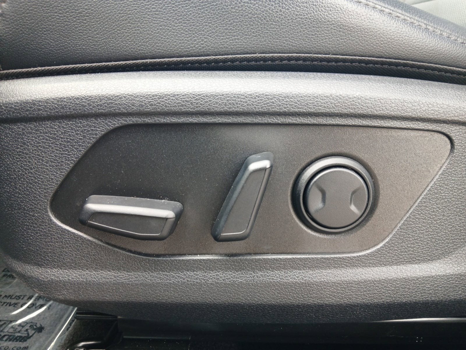 2024 Kia Sportage SX-Prestige W/ HEATED & VENTILATED FRONT SEATS
