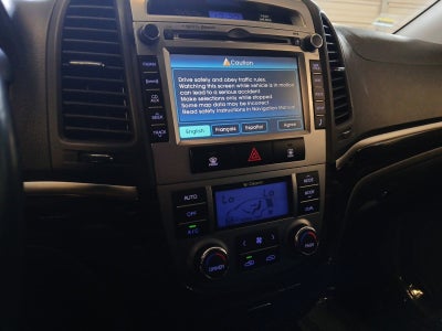 2012 Hyundai Santa Fe Limited W/ NAVIGATION PACKAGE & BACKUP CAMERA