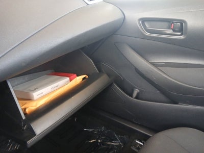 2022 Toyota Corolla LE W/ BACK-UP CAMERA & LANE CHANGE ASSIST