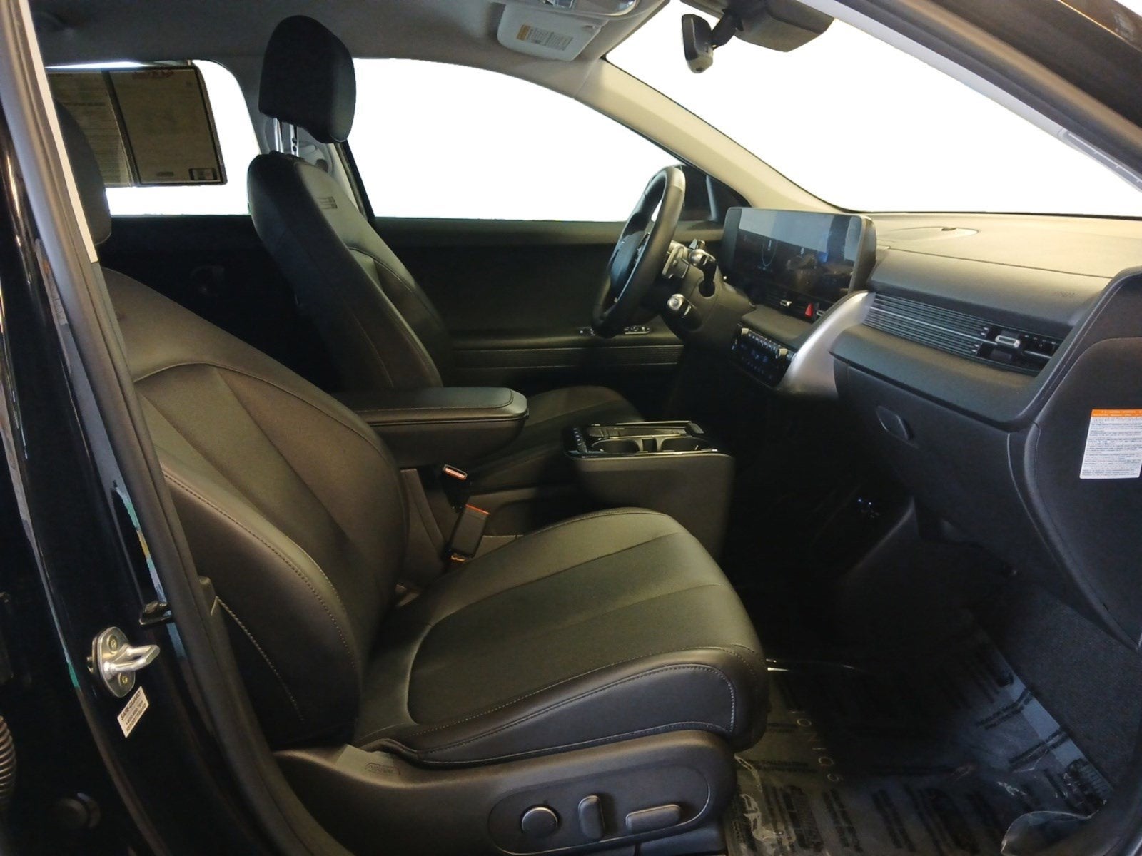 2025 Hyundai IONIQ 5 SEL W/ SMART POWER LIFTGATE