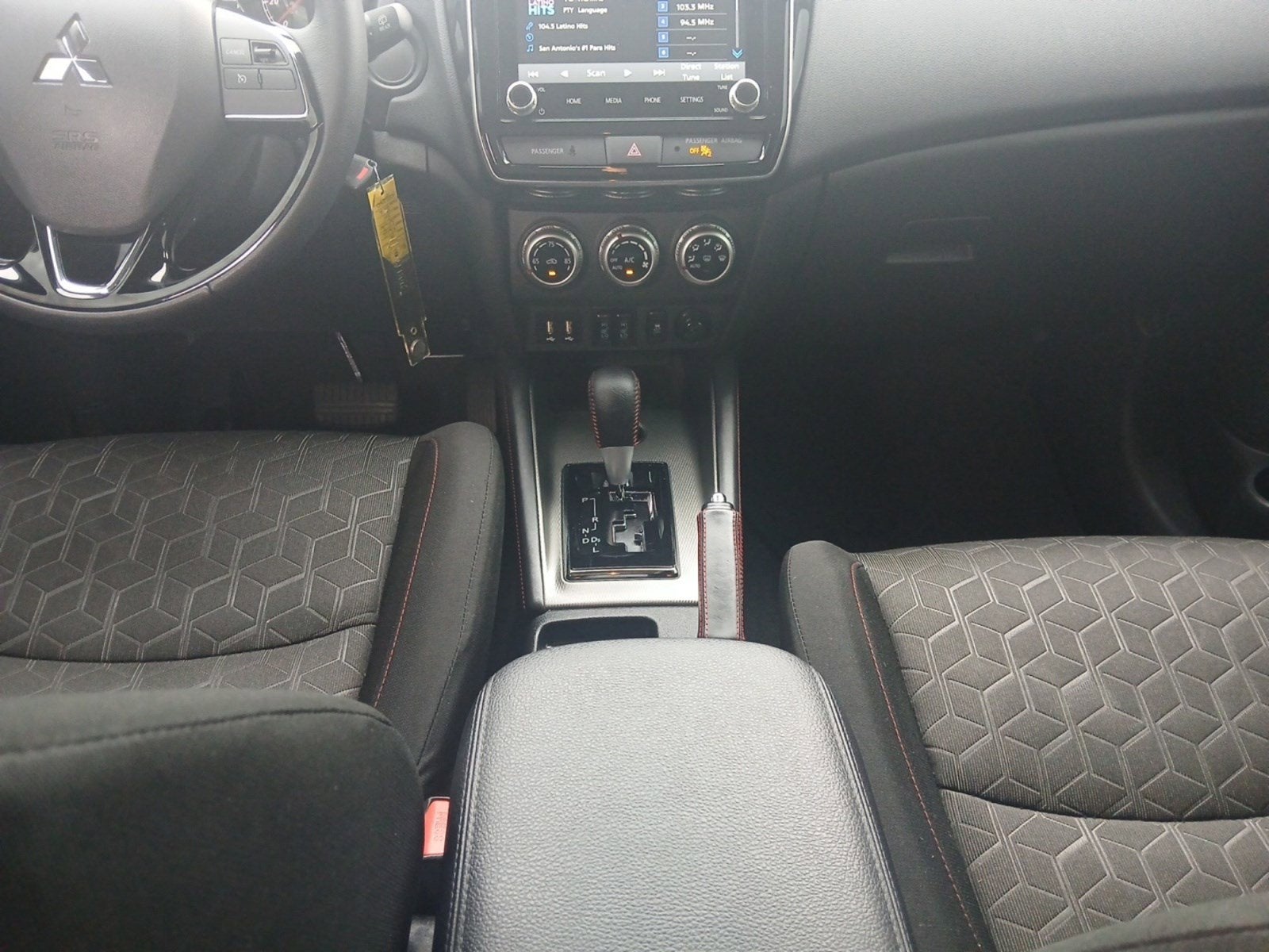 2024 Mitsubishi Outlander Sport 2.0 LE W/ BACK-UP CAMERA & HEATED FRONT SEATS