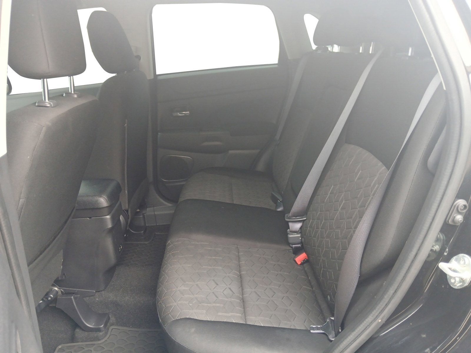 2024 Mitsubishi Outlander Sport 2.0 LE W/ BACK-UP CAMERA & HEATED FRONT SEATS