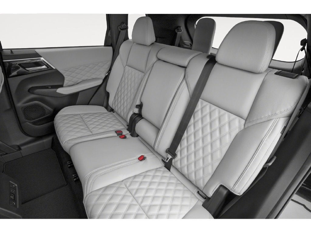 2022 Mitsubishi Outlander SEL