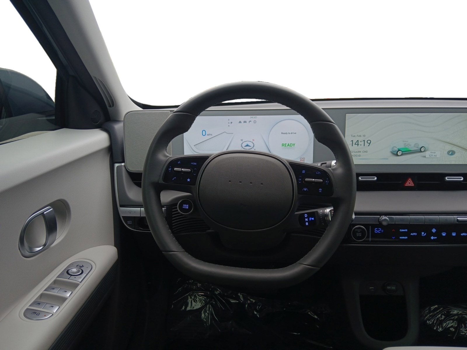 2024 Hyundai IONIQ 5 SE Standard Range